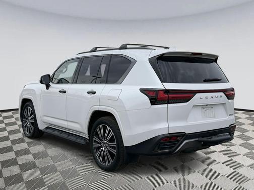 2024 Lexus LX 600 Luxury