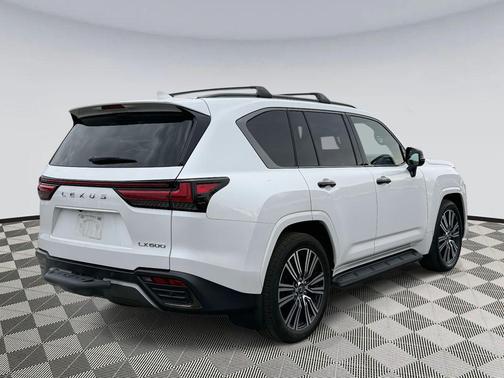 2024 Lexus LX 600 Luxury