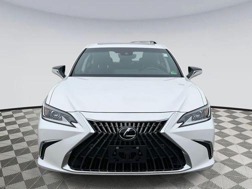 2023 Lexus ES 250 Base