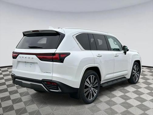 2025 Lexus LX 600 Luxury