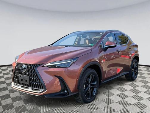 2025 Lexus NX 450h+ Luxury