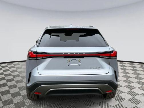 Iridium 2026 Lexus RX 450h+ Base