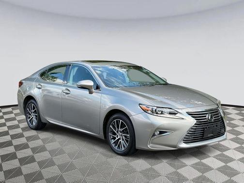 2017 Lexus ES 350 Base