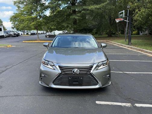 2017 Lexus ES 350 Base