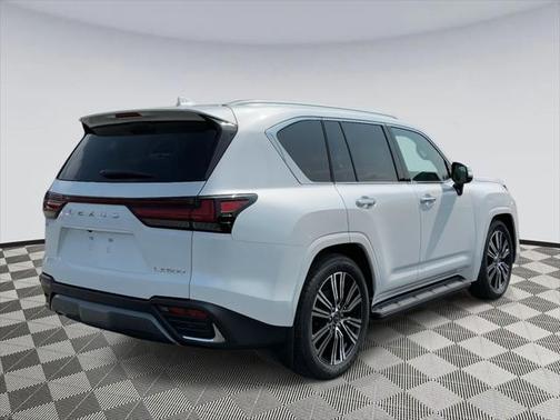 2025 Lexus LX 600 Luxury