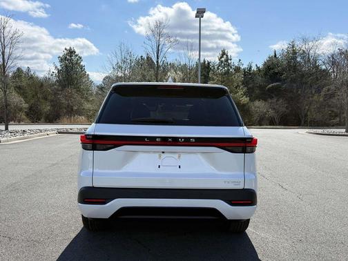 Wind Chill Pearl 2026 Lexus TX 350 Premium