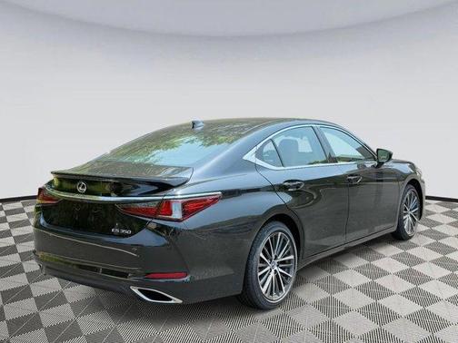 2023 Lexus ES 350 Base