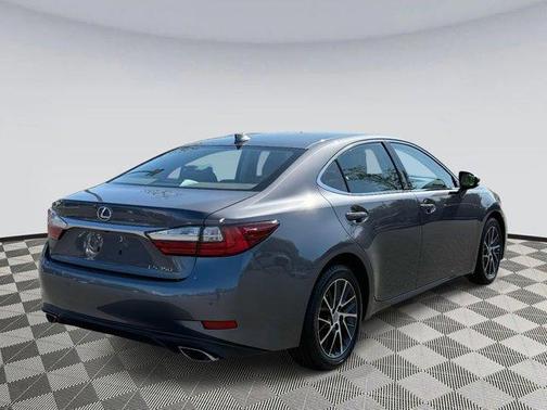 2016 Lexus ES 350 Base