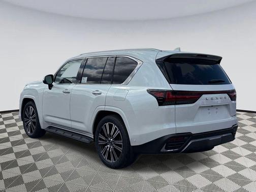 Eminent White Pearl 2026 Lexus LX 700h Luxury