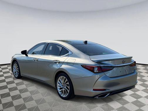 Atomic Silver 2021 Lexus ES 350 Luxury
