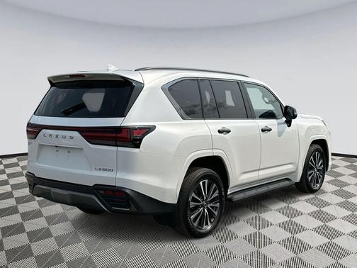 2024 Lexus LX 600 Premium
