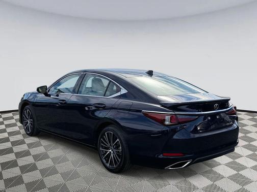 2025 Lexus ES 350 Premium