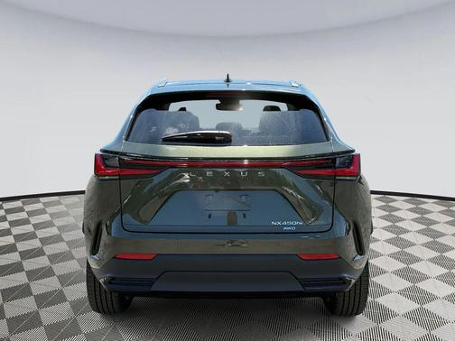 2025 Lexus NX 450h+ Luxury