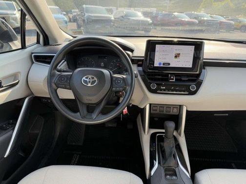 2023 Toyota Corolla Cross L