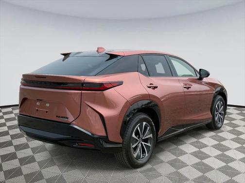 2025 Lexus RZ 450e Premium