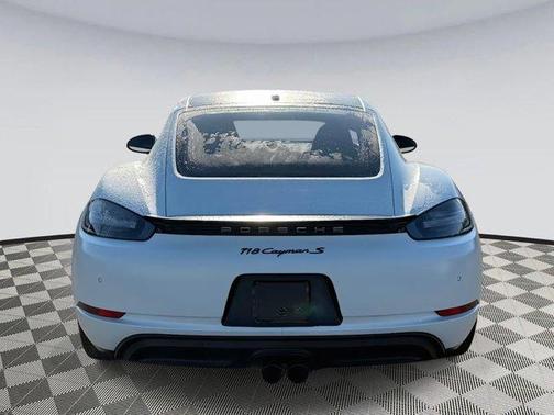 2018 Porsche 718 Cayman S
