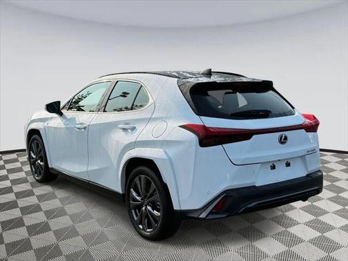 2023 Lexus UX 250h F Sport