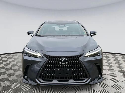 2026 Lexus NX 450h+ Luxury