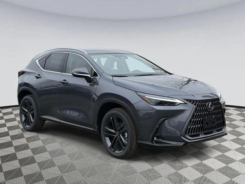 2026 Lexus NX 450h+ Luxury