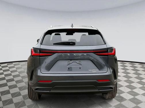 2026 Lexus NX 450h+ Luxury
