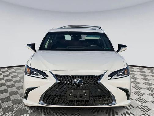 2024 Lexus ES 300h Premium