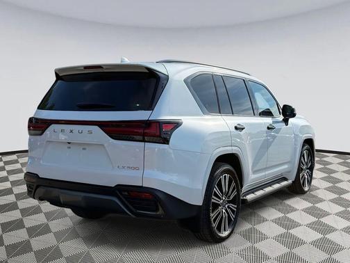 2024 Lexus LX 600 Luxury