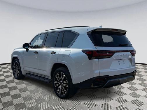 2024 Lexus LX 600 Luxury