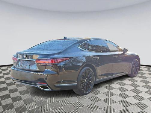 2023 Lexus LS 500 Base