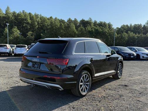 2018 Audi Q7 2.0T Premium Plus