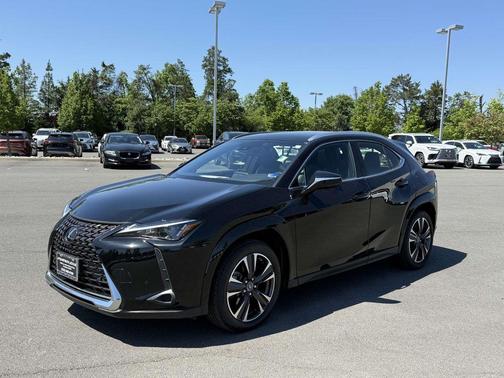 Obsidian 2023 Lexus UX 250h Base