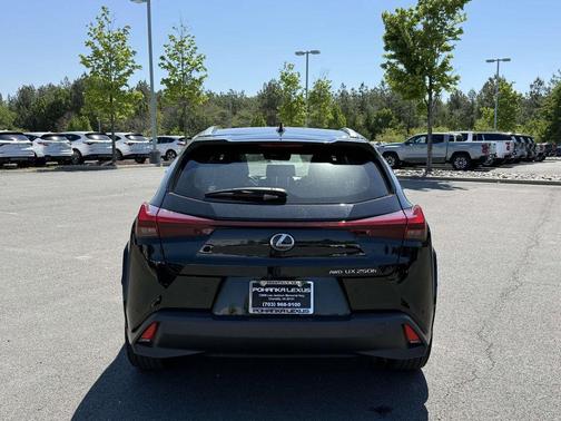 Obsidian 2023 Lexus UX 250h Base
