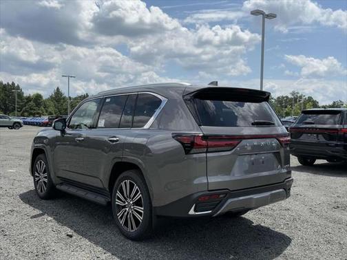 2025 Lexus LX 600 Luxury