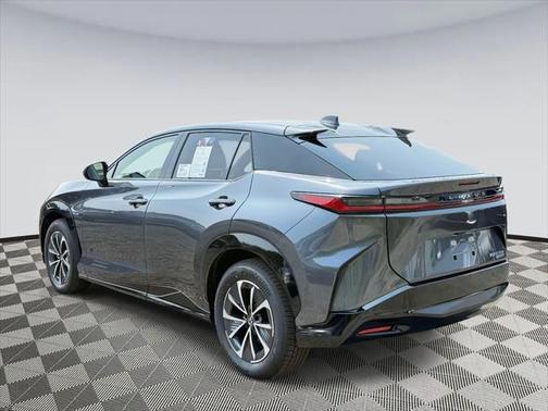 2025 Lexus RZ 450e Premium