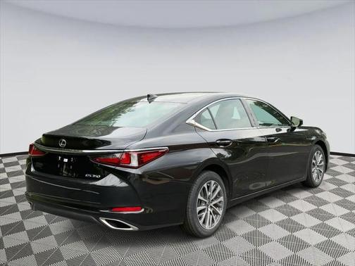 2023 Lexus ES 350 Base
