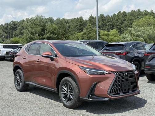2025 Lexus NX 350h Premium