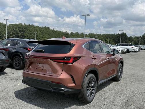 2025 Lexus NX 350h Premium