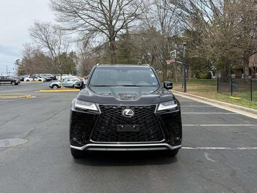 2024 Lexus LX 600 F SPORT