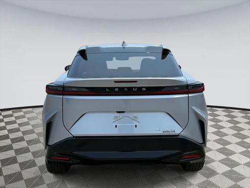 2025 Lexus RZ 450e Premium