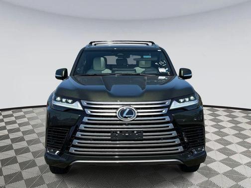 2026 Lexus LX 700h Luxury