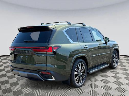 2026 Lexus LX 700h Luxury