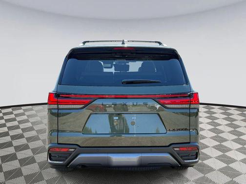 2026 Lexus LX 700h Luxury