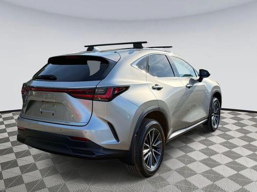 2022 Lexus NX 350h Premium