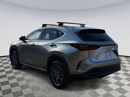 2022 Lexus NX 350h Premium