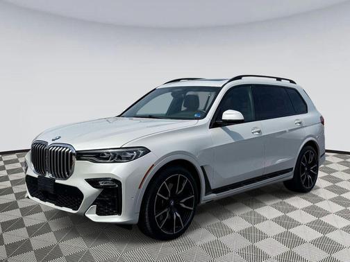 Mineral White Metallic 2020 BMW X7 xDrive40i
