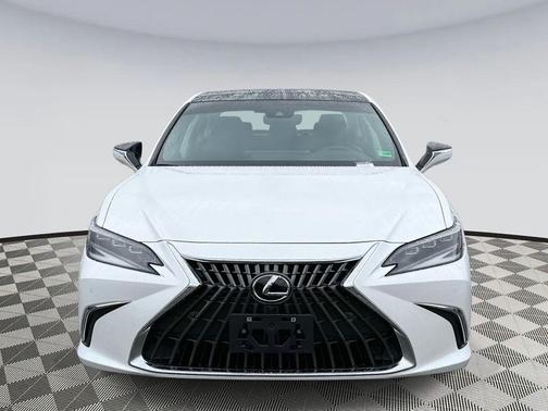 2025 Lexus ES 350 Ultra Luxury