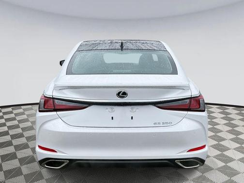 2025 Lexus ES 350 Ultra Luxury
