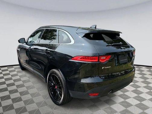 2019 Jaguar F-PACE 25t Premium