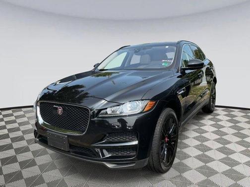 2019 Jaguar F-PACE 25t Premium