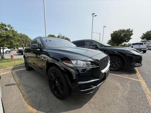 2019 Jaguar F-PACE 25t Premium