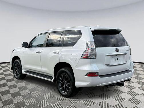 Eminent White Pearl 2023 Lexus GX 460 Premium